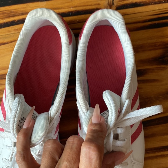 ADIDAS WHITE/PINK SHOES sz 5 FITS LIKE 7 - Picture 6 of 8